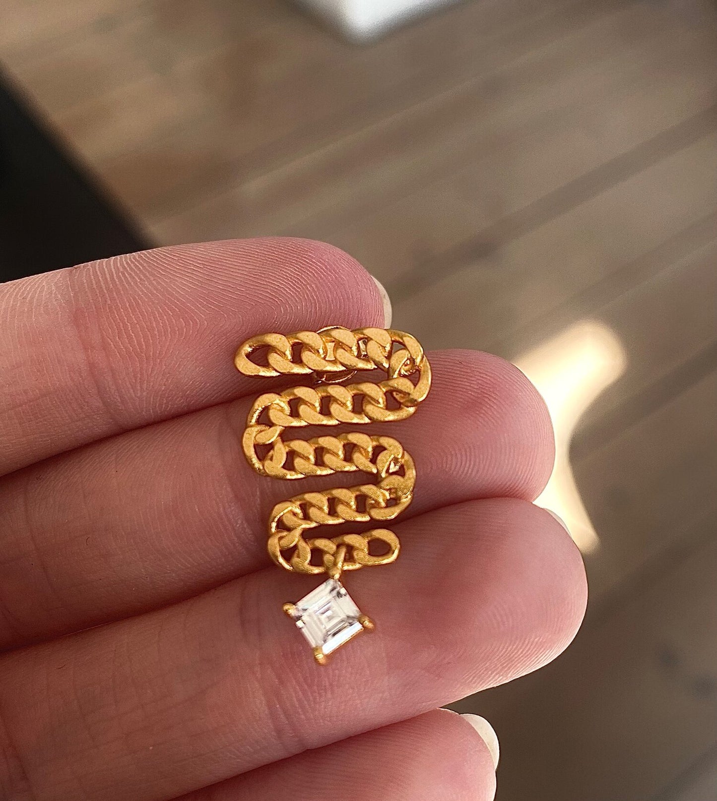 16 Embellished Chain Earring