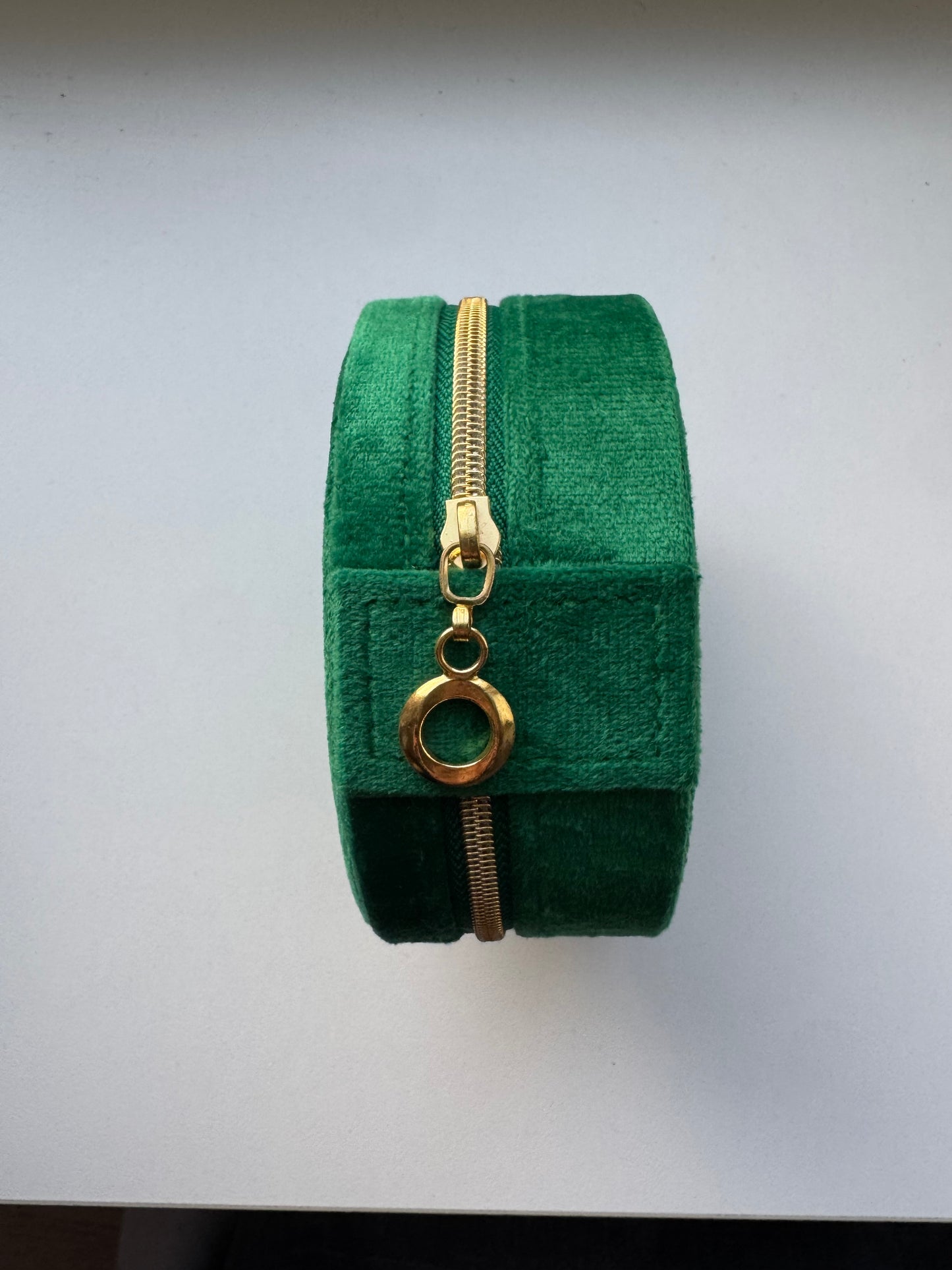 22 Elegant smykkeskrin i emerald green – limited edition